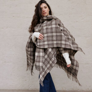 LA CAPE DRAPÉE TARTAN