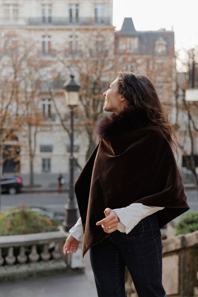cape iconique velours et lainage fourrure renard brun amovible