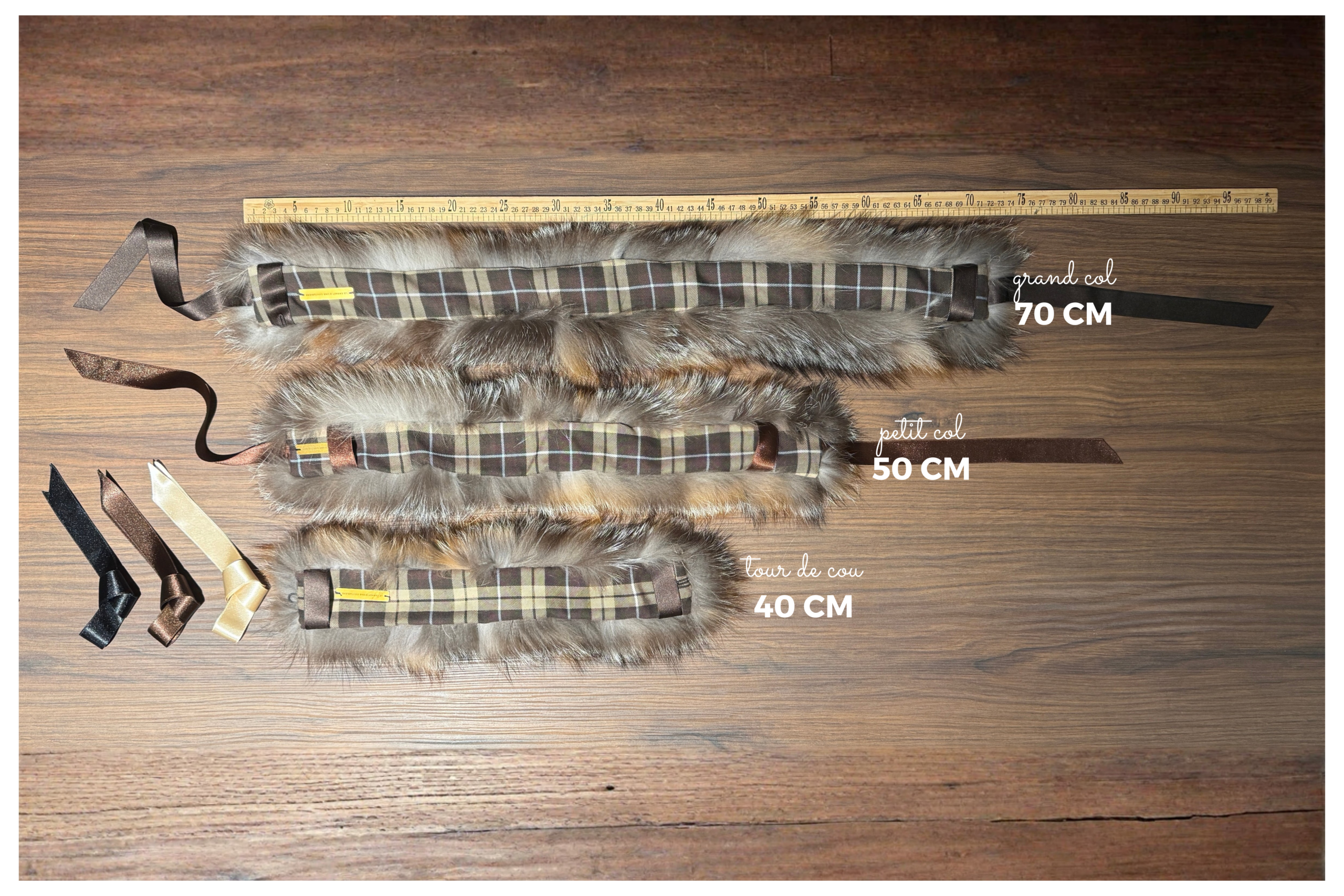 différentes tailles des cols en fourrure